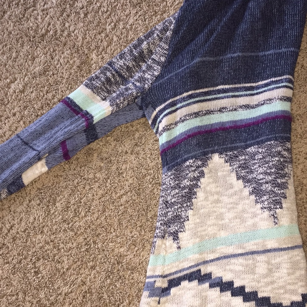 Aztec Cardigan - Picture 2 of 2